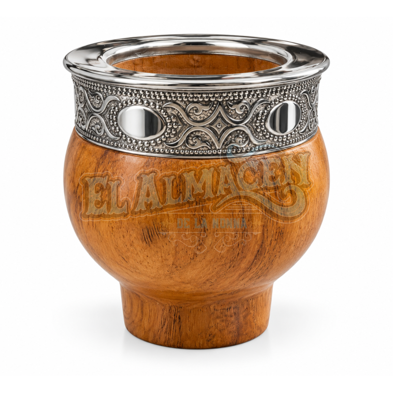 Mate de madera con Virola Cincelada